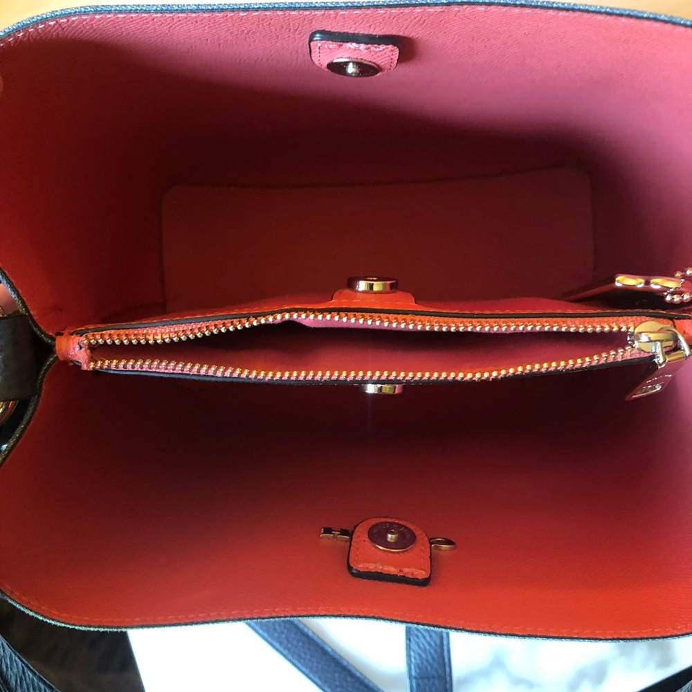 💎Coach Denim Bucket BagHTF/Rare Denim Coach Bucket Bag. - Picture 6 of 7
